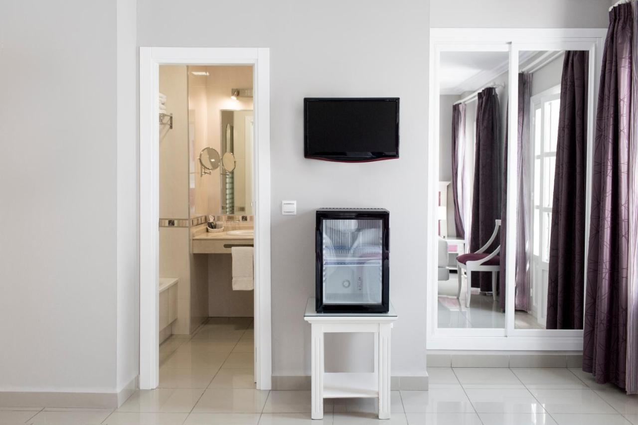 Plaza Cavana Hotel 3*